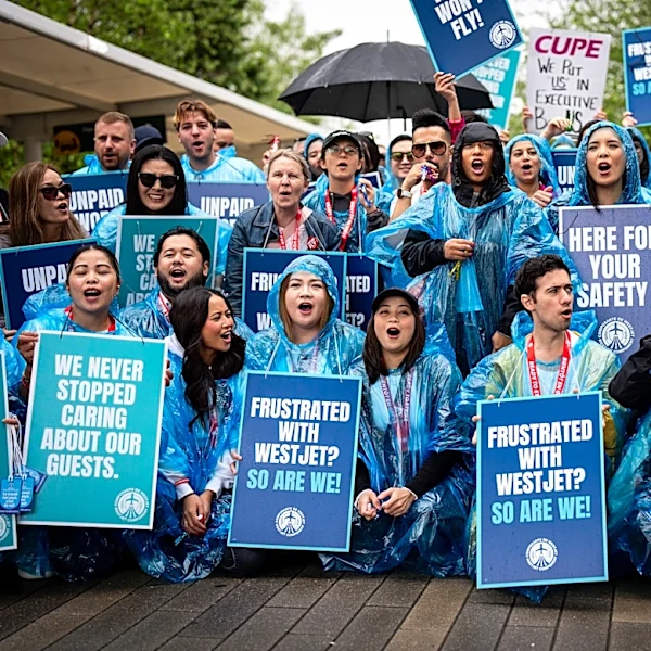 WestJet reaches tentative deal with flight attendants after strike snarled weekend traffic