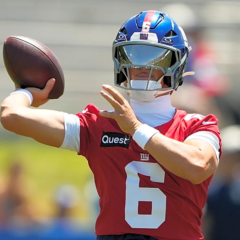 Jaxson Dart approaching training camp with an eye on preventing another Giants losing season