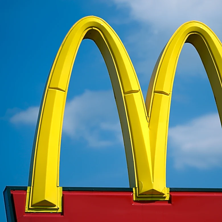 McDonald's posts strong second quarter profit, names new leader for US market