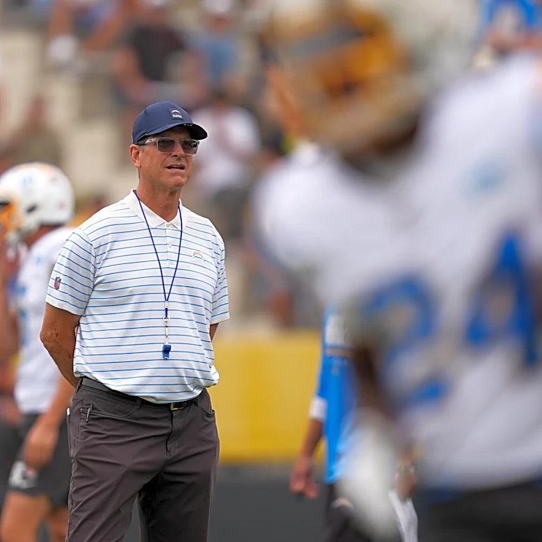 Harbaugh's Chargers honor late Billy Ray Smith before practicing in San Diego