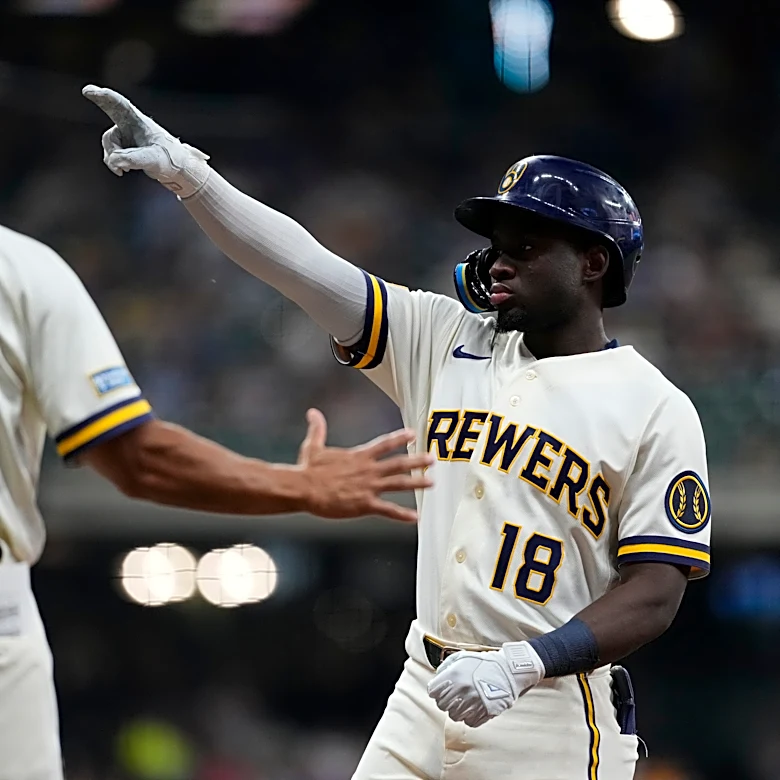Chourio and Vaughn homer, Henderson wins sixth consecutive decision and Brewers top Pirates 4-2