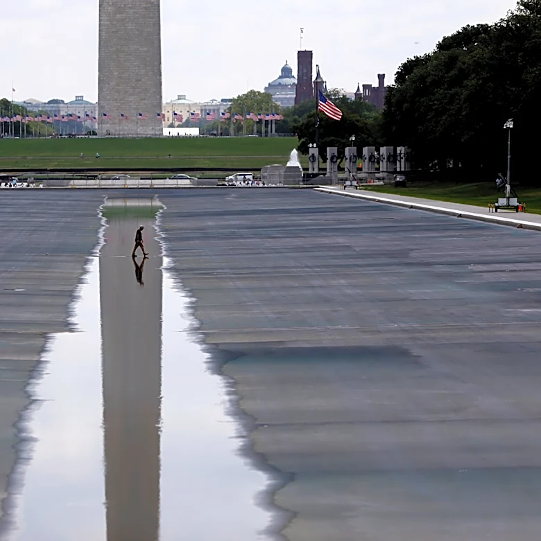 No evidence? No problem. Trump pushes ahead on false claims that Reflecting Pool was vandalized