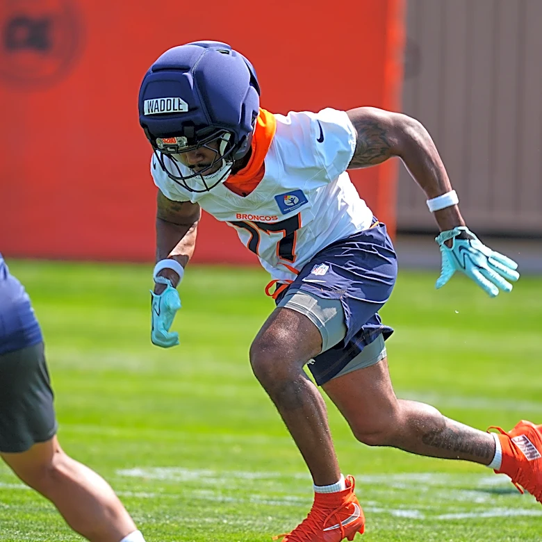 Quiet moments at Broncos camp after Jaylen Waddle pulls up, Bo Nix gets knocked down. Both are OK