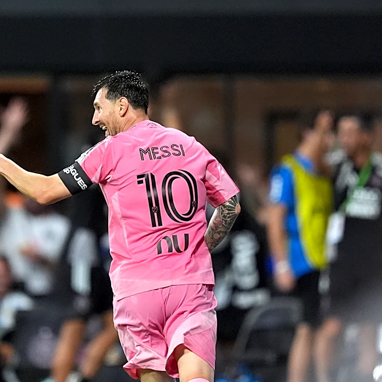Lionel Messi scores his first 2 goals since the World Cup as Inter Miami beats San Luis 4-2