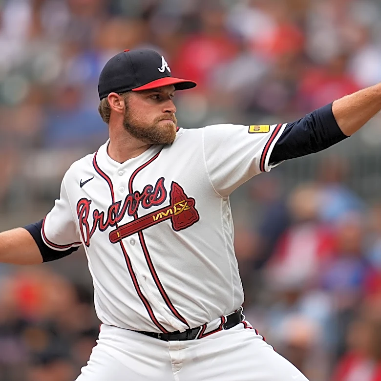After coming up empty at the trade deadline, the Braves get sterling starts from Elder, Holmes