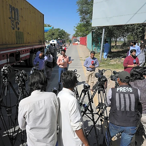 Pakistan issues foreign media guidelines, drawing criticism from press freedom groups