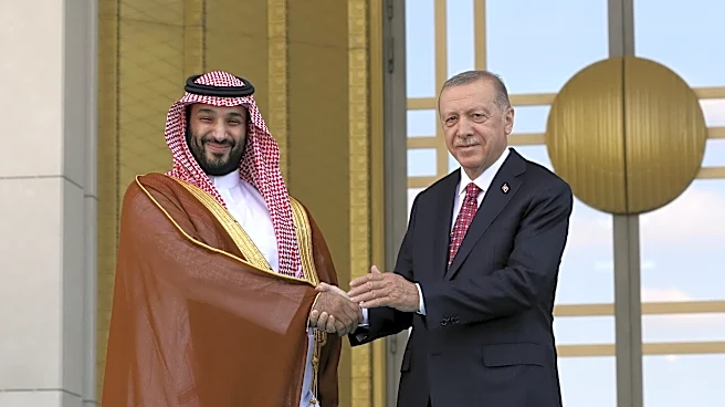 Turkey, Pakistan and Saudi Arabia sign a mutual defense deal, and other Middle East news