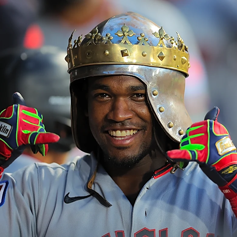 Martínez hits grand slam, has career-high 6 RBIs in Guardians' 8-2 win over White Sox
