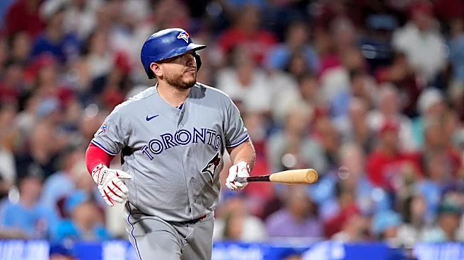 Tyler Rogers escapes 2 bases-loaded jams in the 9th to seal the Blue Jays' 5-4 win over the Phillies
