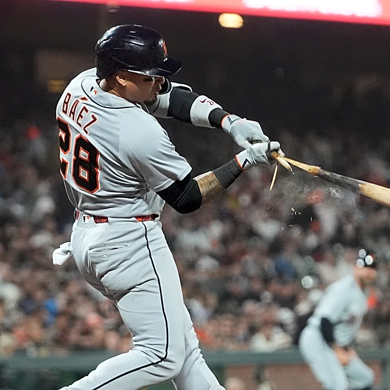 Rafael Devers, Willy Adames hit home runs, Jung Hoo Lee adds 2-run single as Giants beat Tigers 5-2