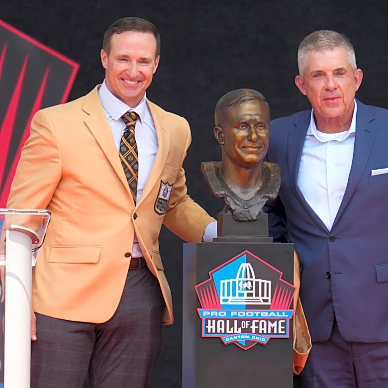 Drew Brees, Larry Fitzgerald, Luke Kuechly, Adam Vinatieri and Roger Craig enter the Hall of Fame
