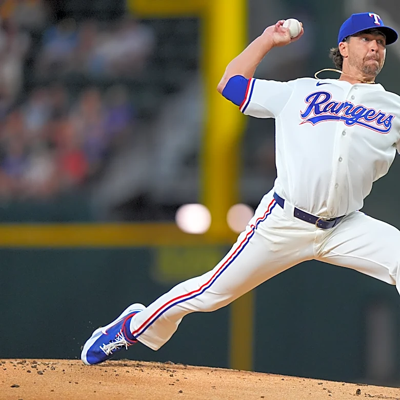 Jacob deGrom strikes out 9 and Rangers beat Orioles for 4th win in a row