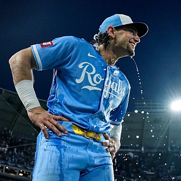 Jac Caglianone gives struggling Royals reason to hope with 2 homers, 2 doubles in win over Cubs