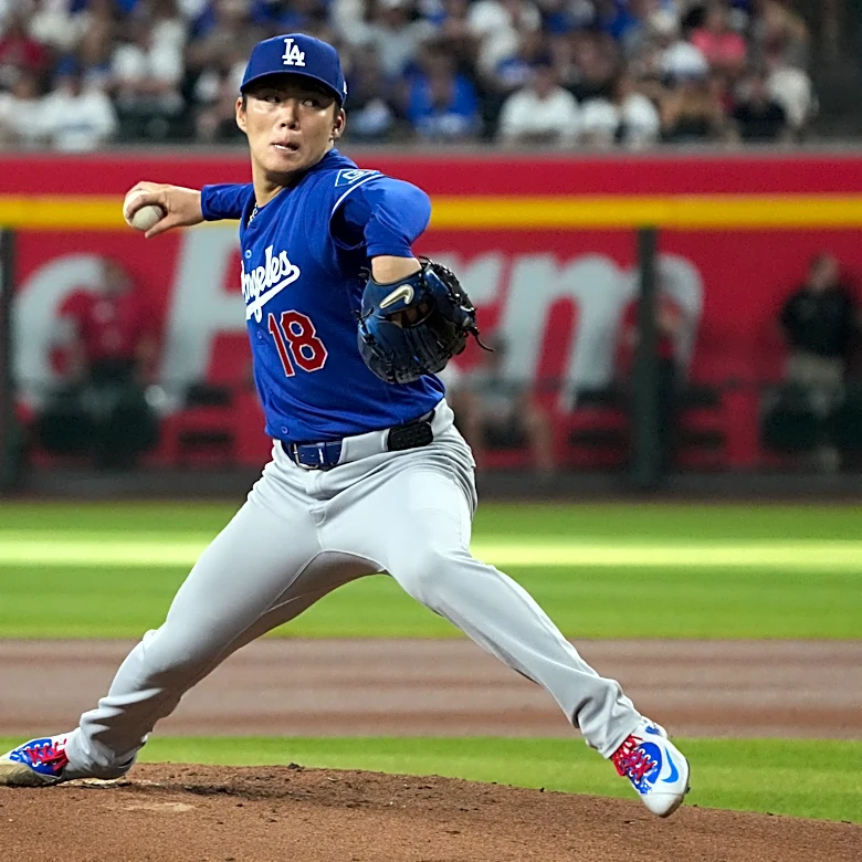 Ohtani's RBI infield single in the 10th helps Dodgers snap 7-game skid, beat D-backs 2-1