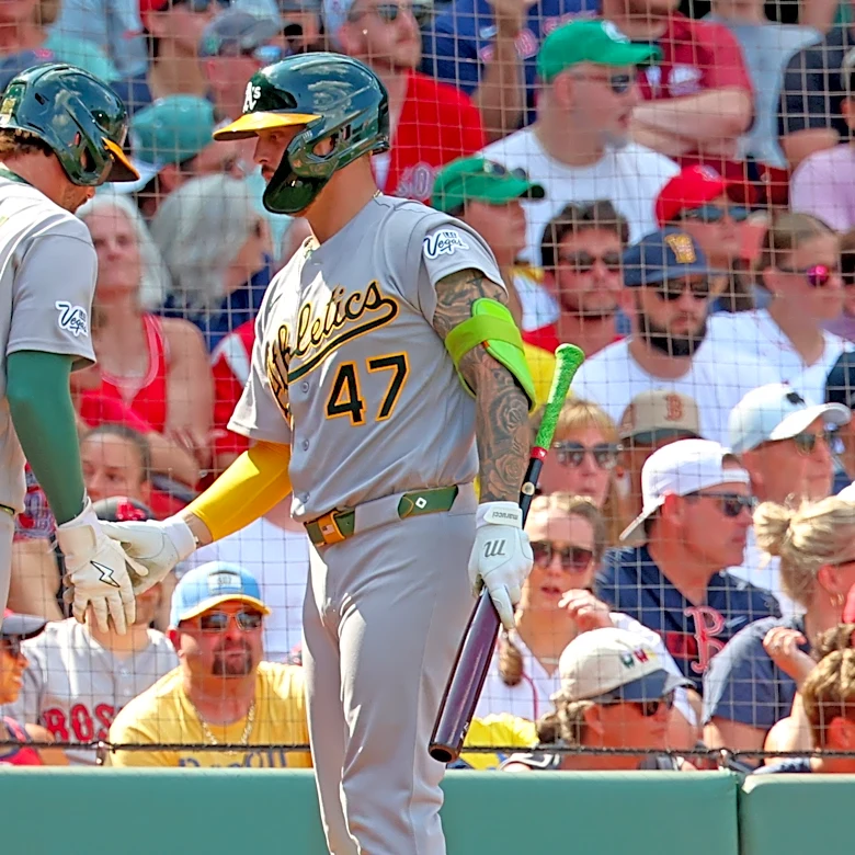 Max Muncy's tiebreaking RBI lifts A's to 1st series win since mid-June, beat Red Sox 4-3