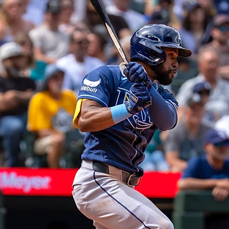 Mullins drives in go-ahead run, Seymour works 6 strong innings as AL-best Rays sweep Mariners