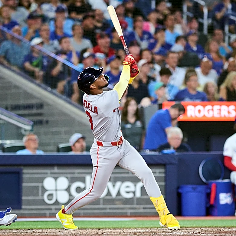 Red Sox score bizarre run on sacrifice fly without tagging up from 3rd base