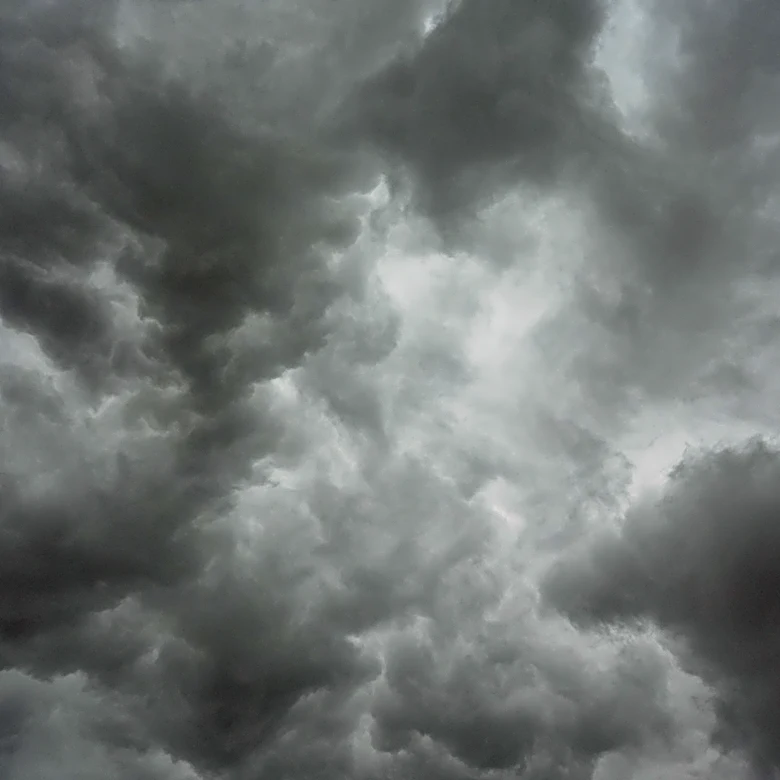 Severe weather pounds Illinois and Indiana, knocking out power as tornado warning sirens blare