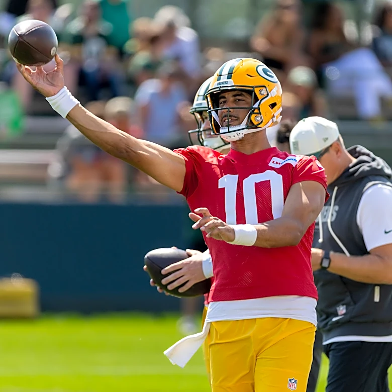 Packers' Jordan Love plans to play Thursday after injuring his thumb in last year's preseason opener