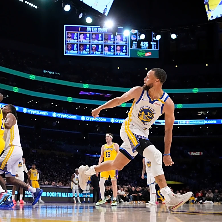 Golden State general manager Mike Dunleavy optimistic Stephen Curry will finish career with Warriors