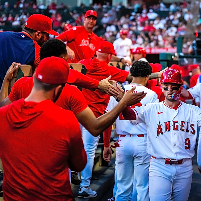 Zach Neto keys early rally, Angels snap 3-game skid with 3-2 win over Rangers