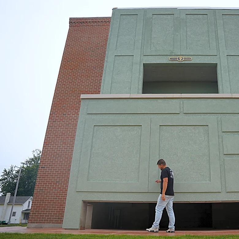 A 3-story Hoosier cabinet in Indiana celebrates an American kitchen icon