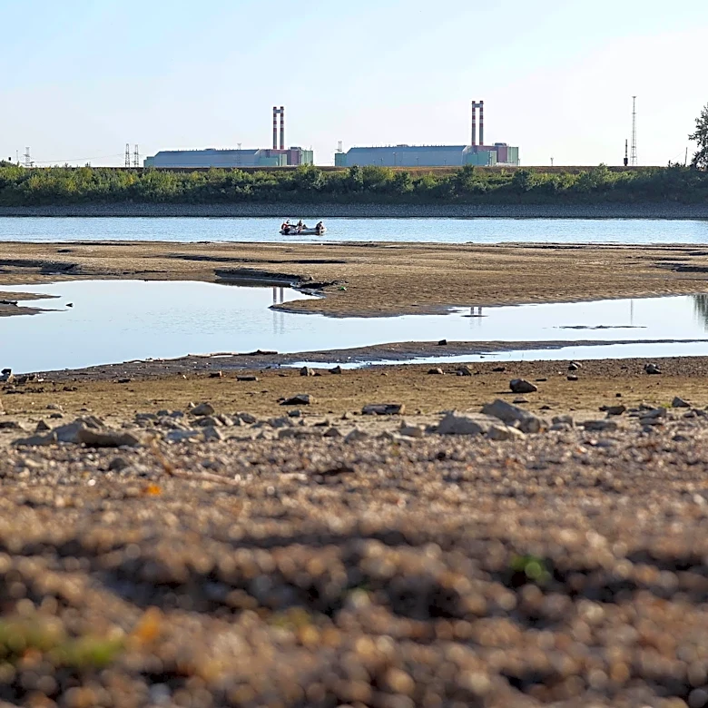 Hungary's government plans interventions on Danube River to keep nuclear plant running