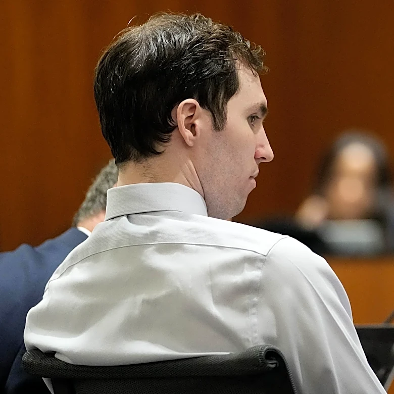 Defense in Charlie Kirk's killing say shooter hit the 'intended target,' did not endanger others