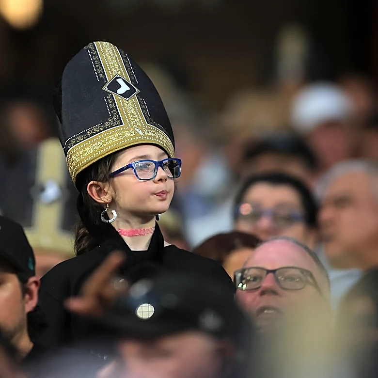 Pope hats, bloody shirts and so many bobbleheads: The creative ways MLB teams lure fans to the park