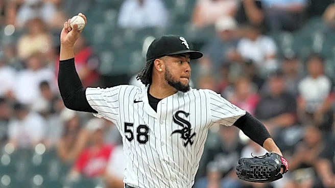 Luis Castillo strikes out 10 as the Chicago White Sox blank the Cincinnati Reds 5-0