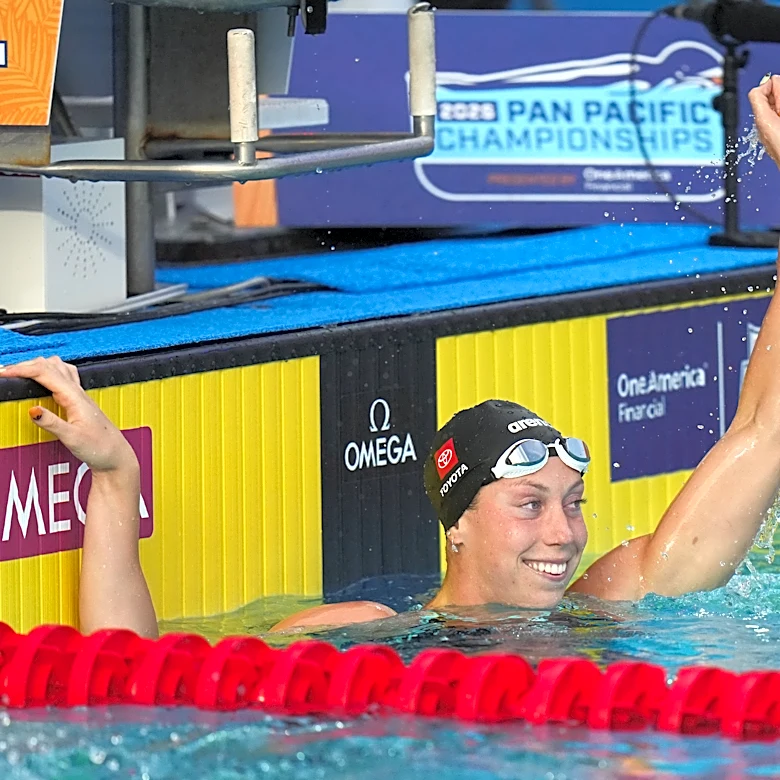 Walsh blazes to 50 fly win as the US opens Pan Pacs with 3 sweeping 1-2 finishes