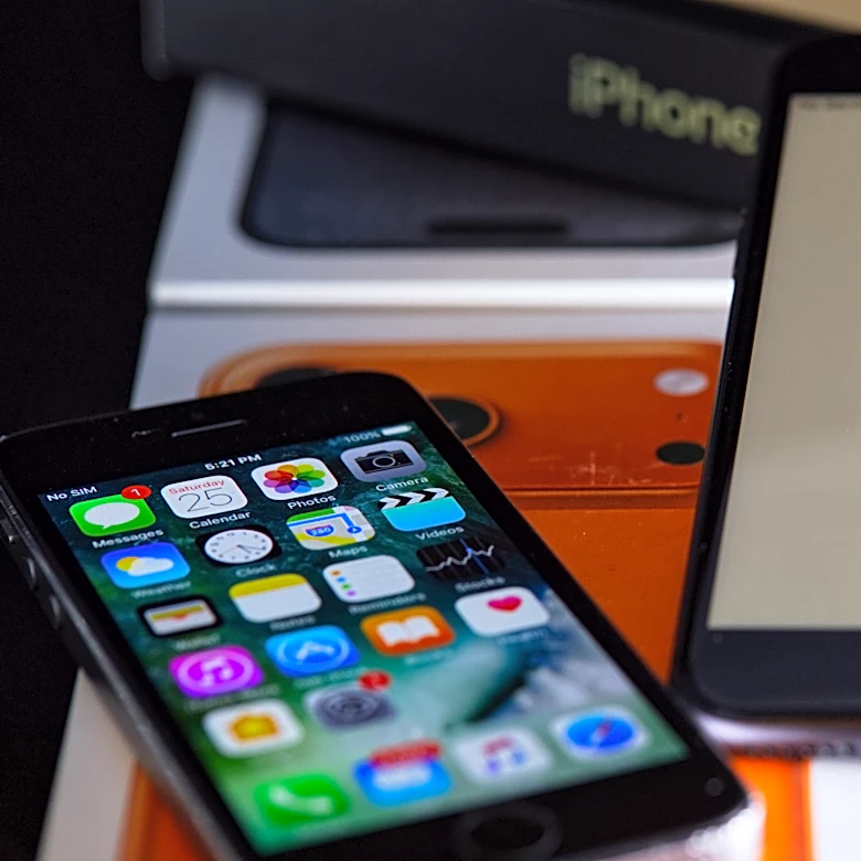 One Tech Tip: Hidden iPhone keyboard shortcuts to raise your texting and typing game