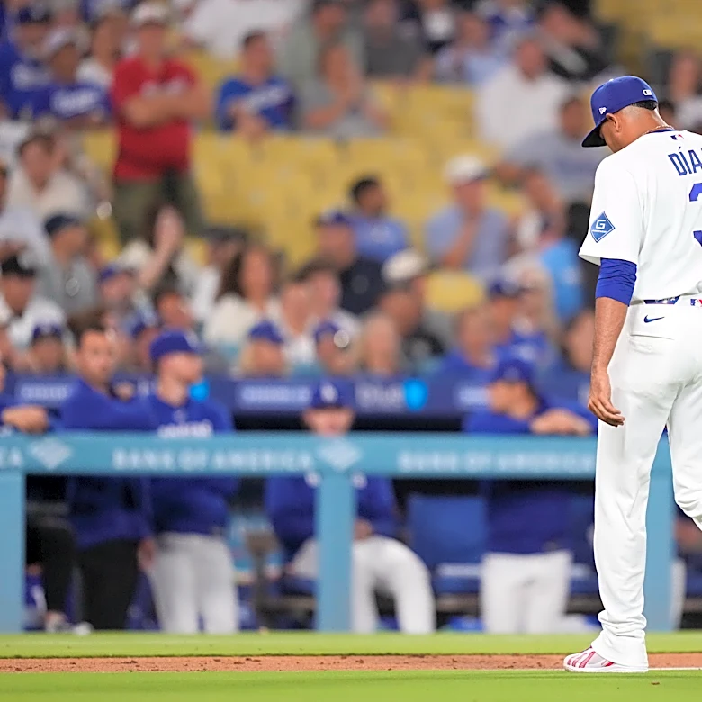 Another bullpen meltdown leaves Dodgers manager Dave Roberts infuriated and Edwin Diaz frustrated