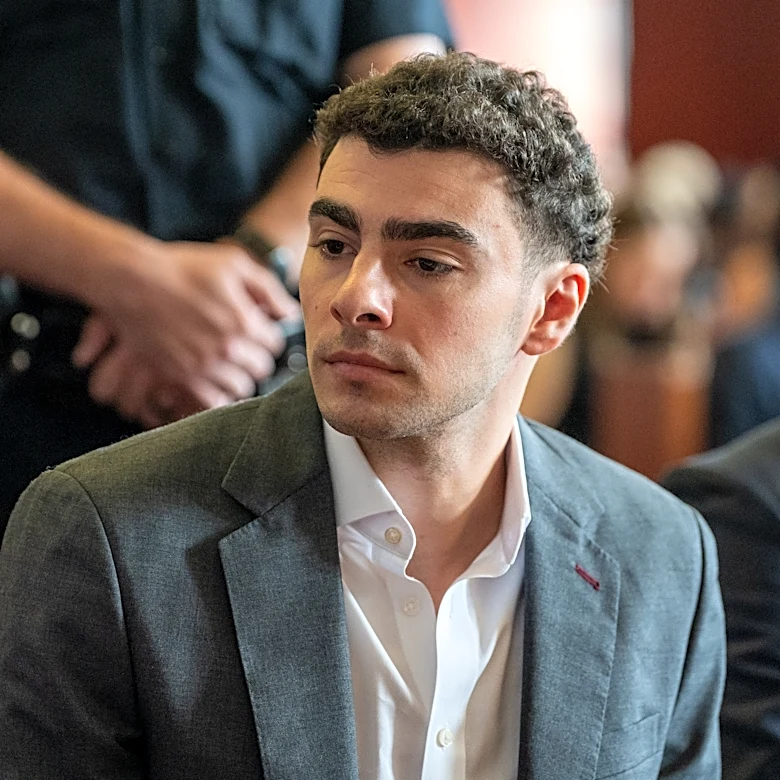 Luigi Mangione to appear in court for expected guilty plea in killing of UnitedHealthcare CEO