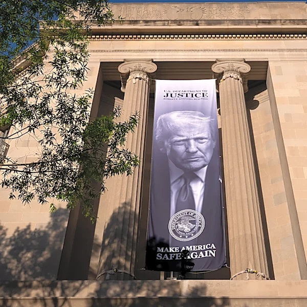 Appeals court sides with Trump in fight over subpoena of gender-affirming care provider