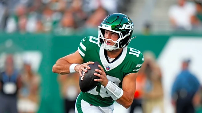 Cade Klubnik starts, leads Jets to 2 scores in debut. Geno Smith sits with sore foot, AP source says