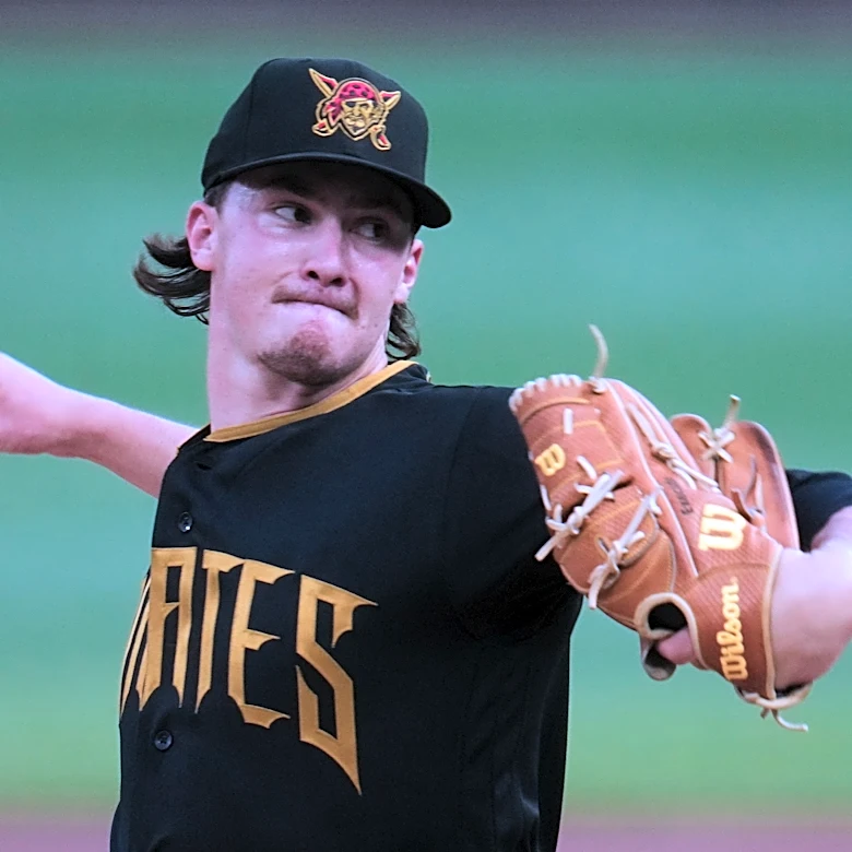 Lowe, Flores homer to power the Pirates over the slumping Red Sox, 8-4