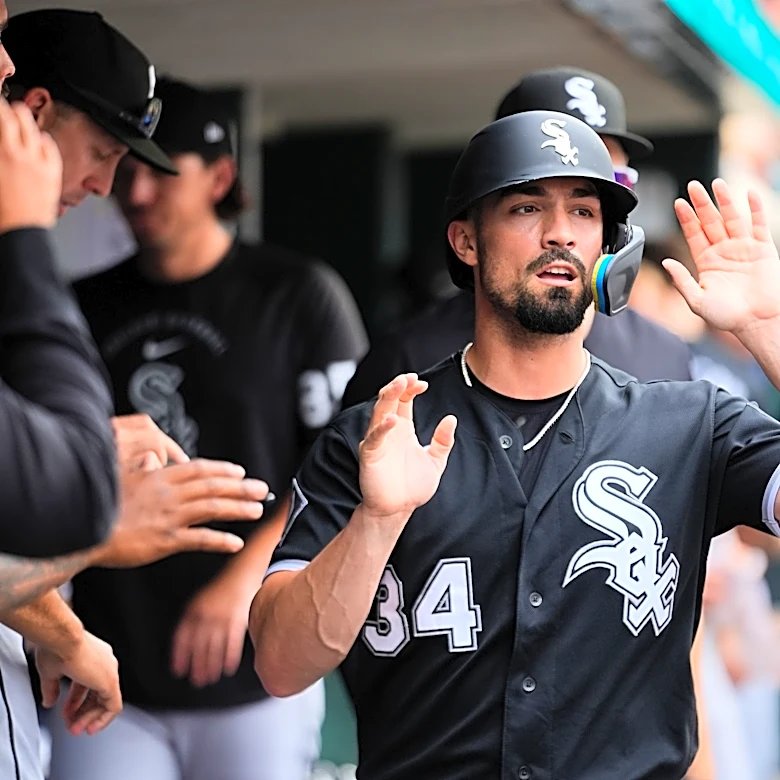 Benintendi's tie-breaking RBI single sends White Sox to crucial 4-3 win over Tigers