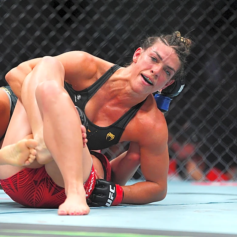 Mackenzie Dern wins 115-pound title defense at UFC 330; Makhachev goes for record win streak