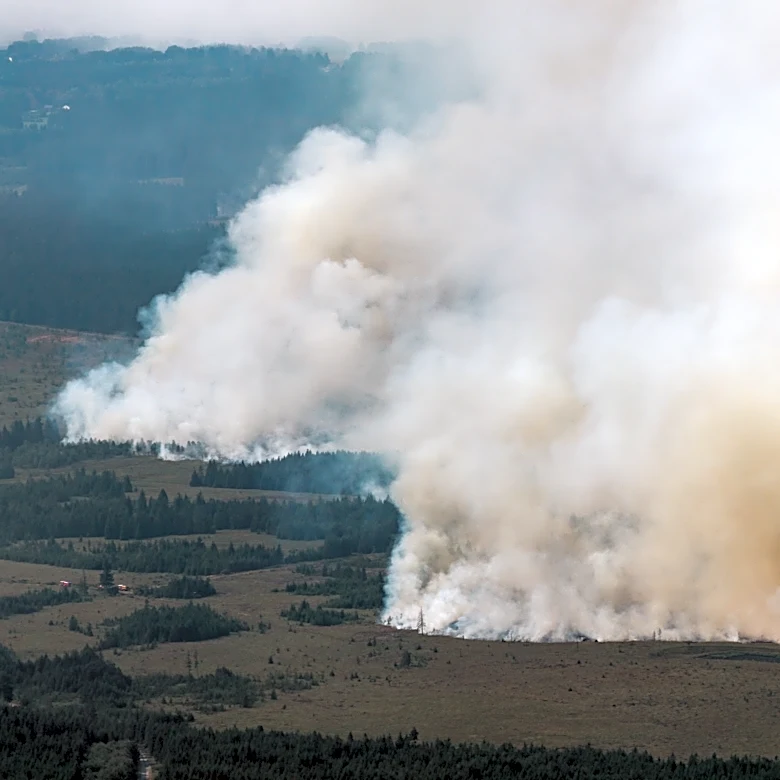 Firefighters battle a massive Belgian wildfire, forcing hundreds to evacuate