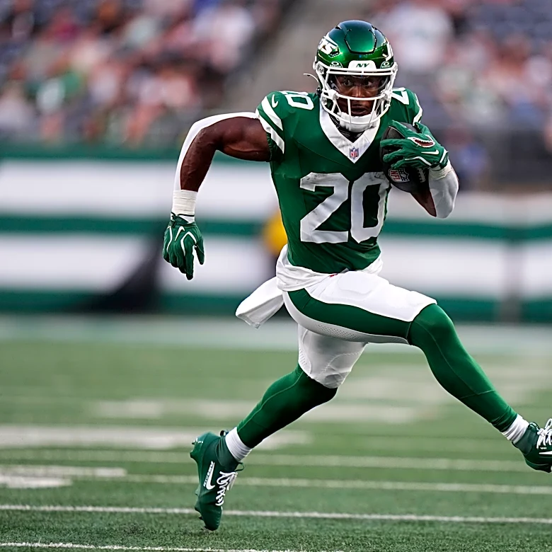 Jets running back Breece Hall strains groin at practice. Tests planned, but Aaron Glenn optimistic