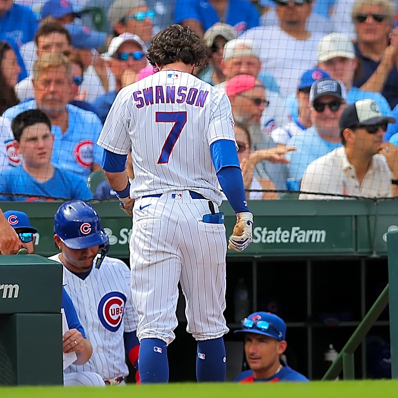 Cubs shortstop Dansby Swanson will miss about a month with left oblique strain