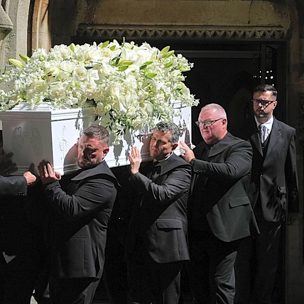 'Total Eclipse of the Heart' singer Bonnie Tyler remembered as 'a star, but never a diva'