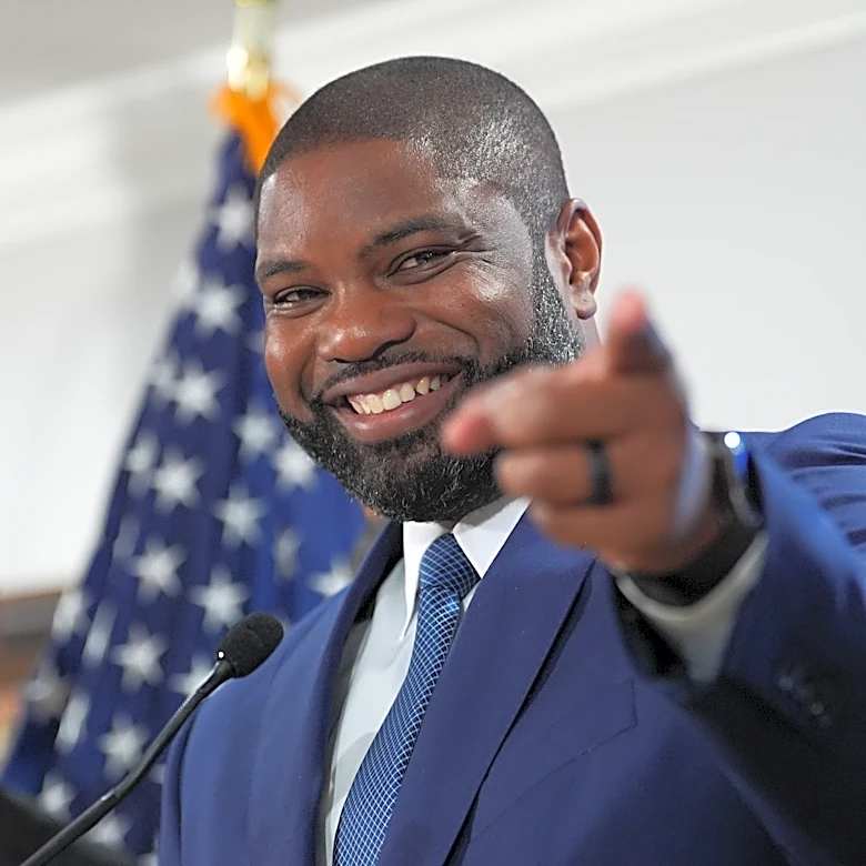 Florida holds primaries for governor and Congress, testing Trump's grip on adopted state