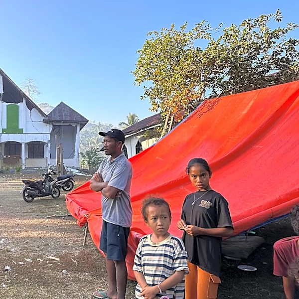 Fear grips children after deadly earthquake in eastern Indonesia leaves thousands displaced