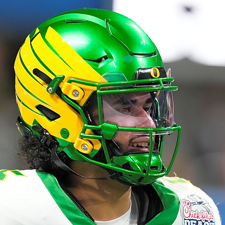 QB Dante Moore returns and No. 2 Oregon aiming high again in Big Ten, national title chases