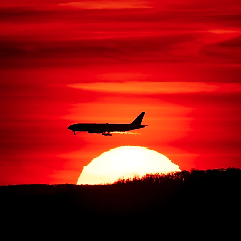 Flight attendants and pilots have highest risk of dying from radiation-linked cancers, study says