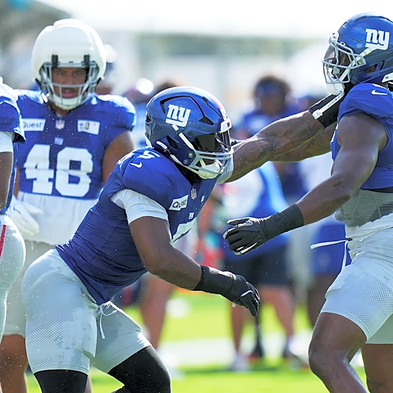 Giants pass rush dominates Dolphins as tempers flare throughout joint practice