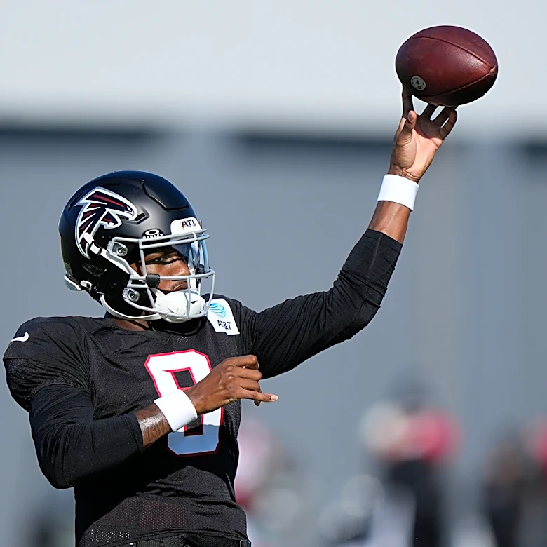 Falcons QB Michael Penix Jr. continues his rehab from ACL surgery during trip back to Indiana