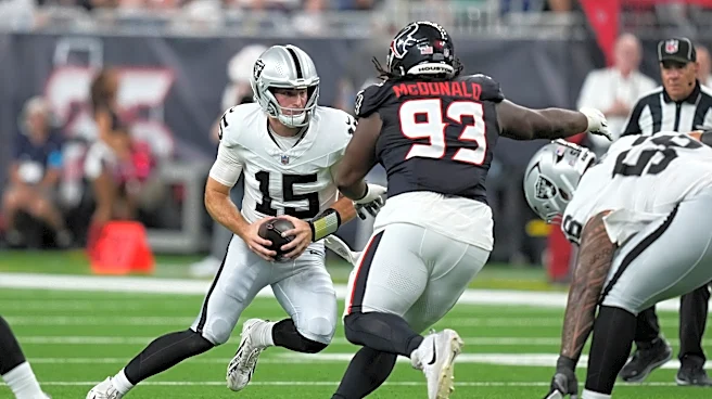 Fernando Mendoza has plenty of experience to rely on in Raiders quarterbacks room
